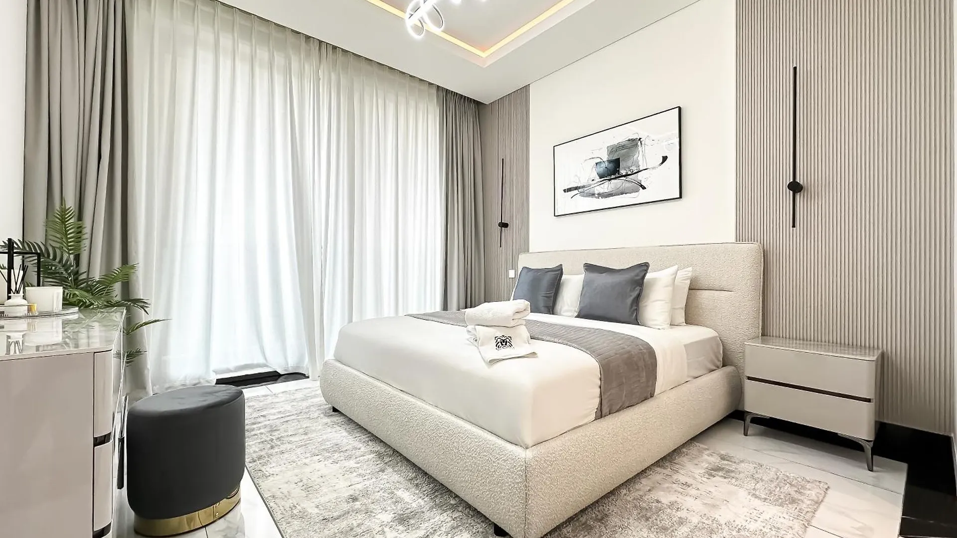 Trophy-Lux 1Br Jacuzzi Suite Busbay W Big Balcony Dubai 0*,