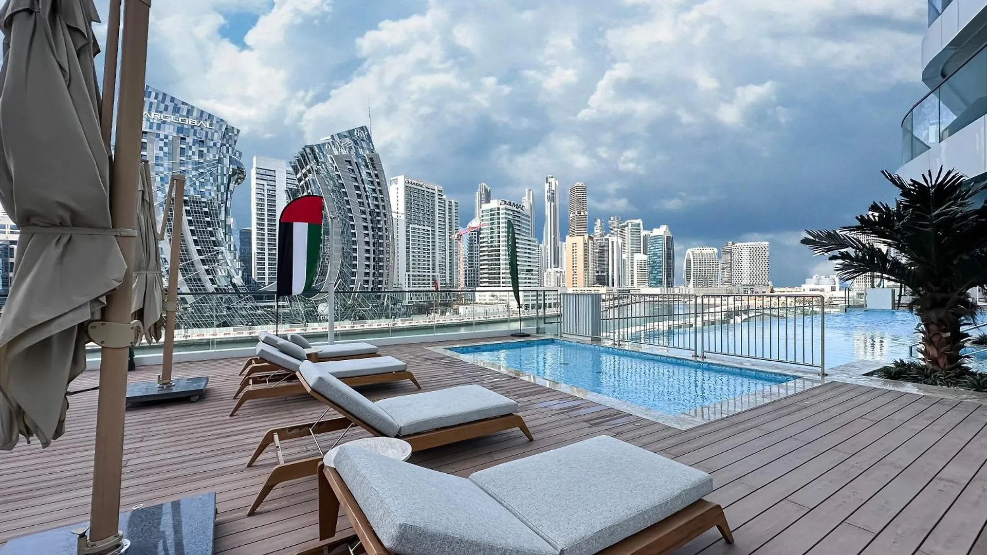 Apartment Trophy-Lux 1Br Jacuzzi Suite Busbay W Big Balcony Dubai