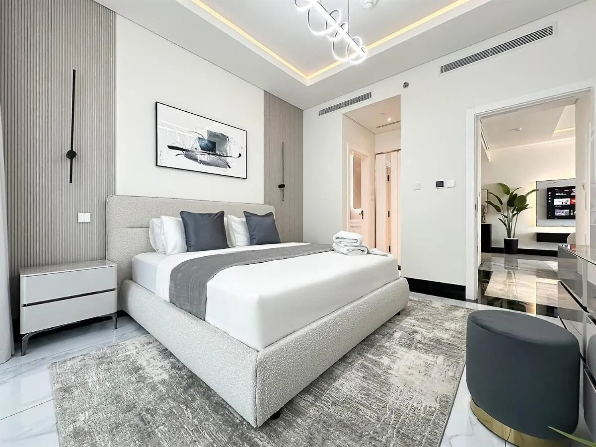 Апартаменты Trophy-Lux 1Br Jacuzzi Suite Busbay W Big Balcony Дубай