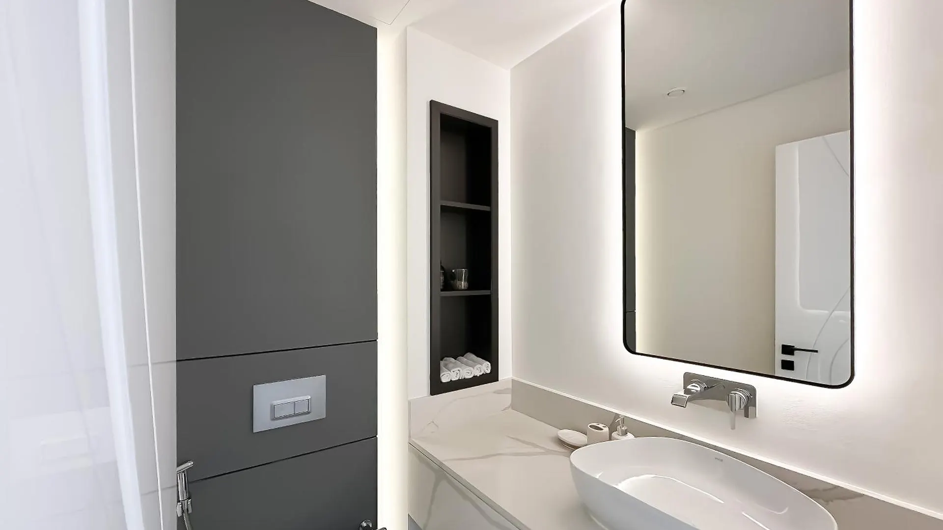 Trophy-Lux 1Br Jacuzzi Suite Busbay W Big Balcony Дубай Апартаменты