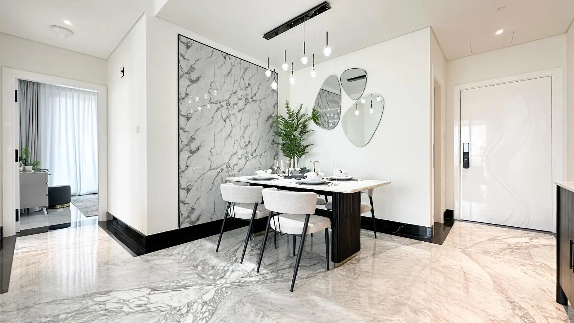 Апартаменты Trophy-Lux 1Br Jacuzzi Suite Busbay W Big Balcony Дубай ОАЭ