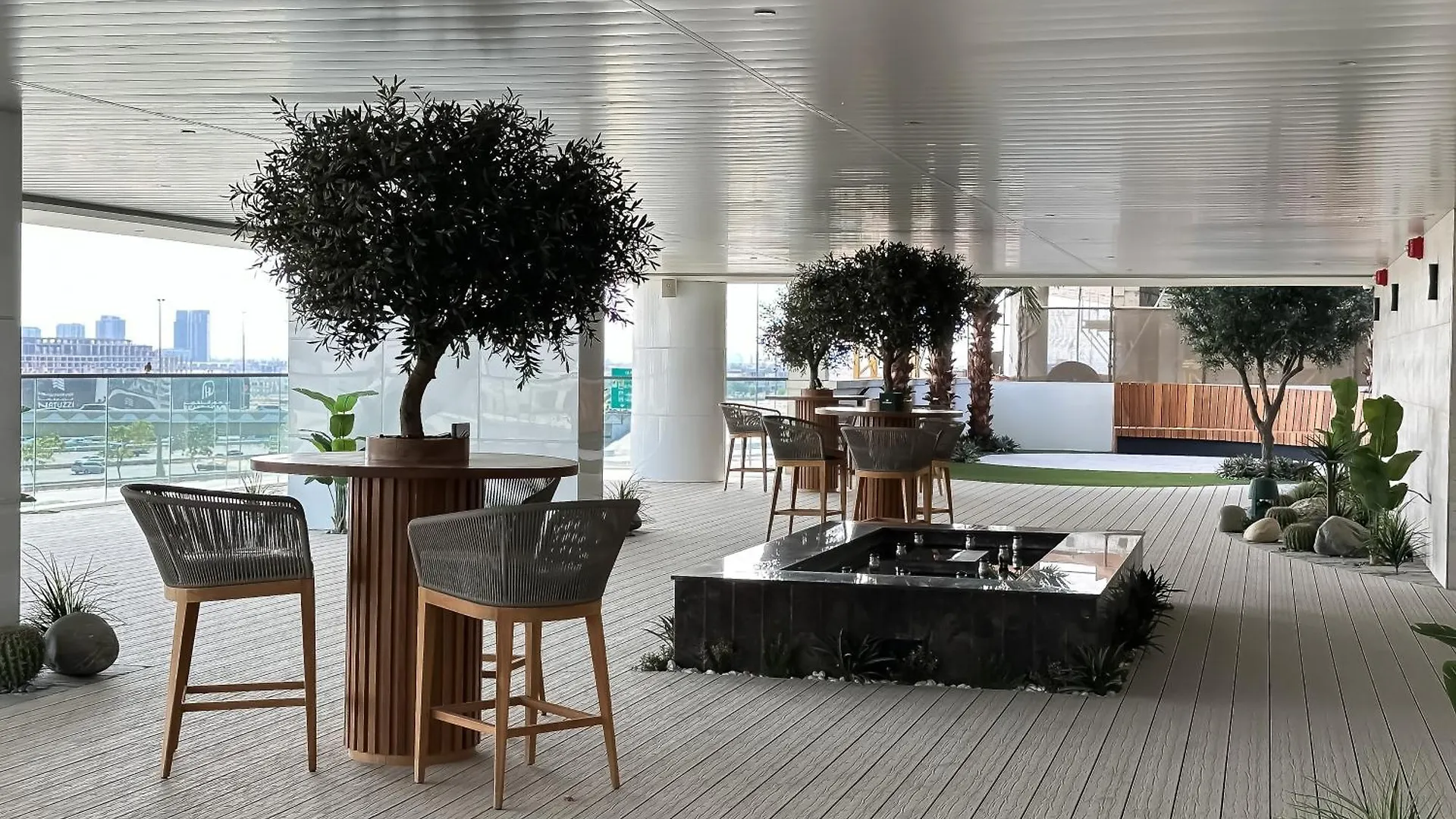 Trophy-Lux 1Br Jacuzzi Suite Busbay W Big Balcony Дубай